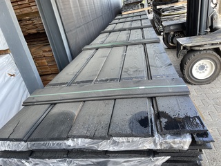 Ca. 50x Douglas wisselsponning zwart gecoat, 18x190mm, lengte 600cm